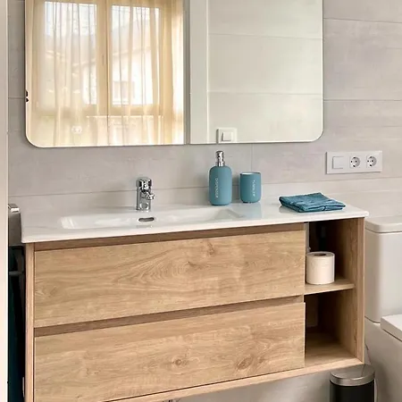 Azul بيت للعطل Andrín